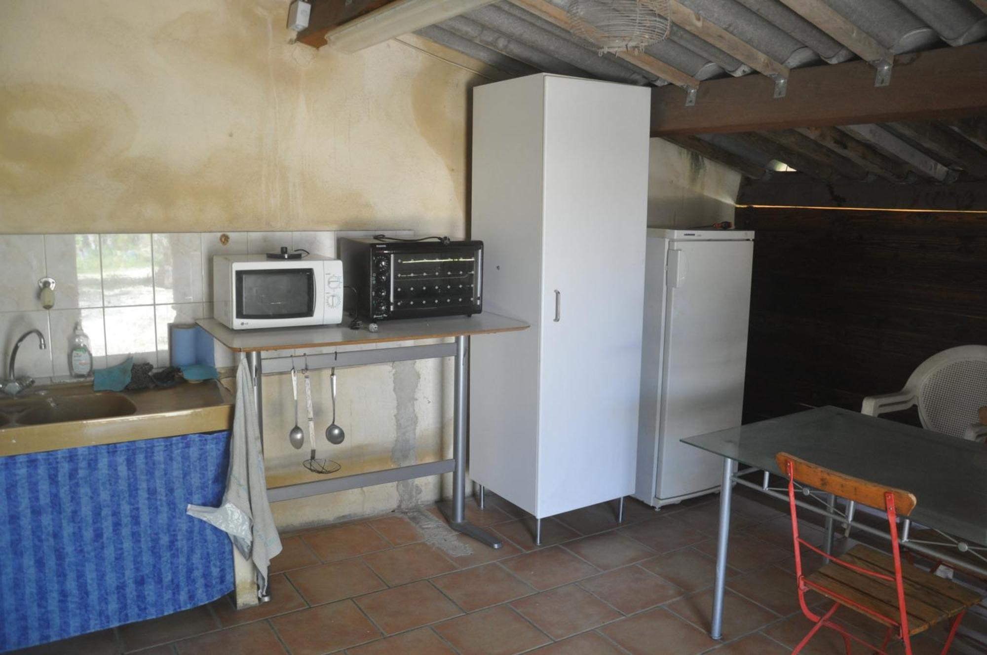 索尔古河畔的恩特莱奎斯La Ferme De Tonton Jules Et Mame Julia住宿加早餐旅馆 外观 照片